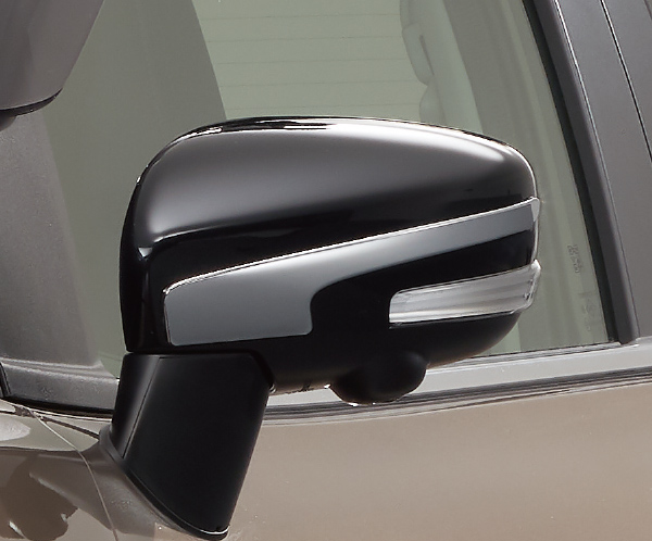 ドアミラーガーニッシュ