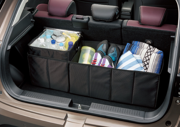 ラゲッジボックス