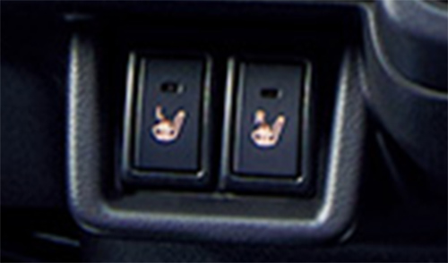 助手席・後部座席の乗員感知機能やシートヒーターにも対応※